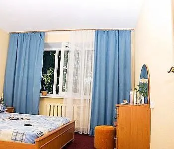 Kozatsky On Antonova Hotel Kiev