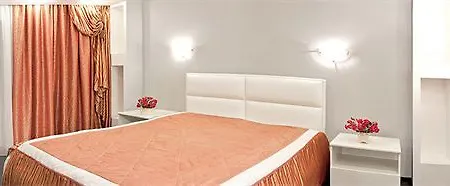 козацький на антонова Готель